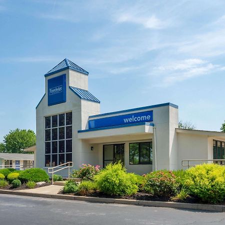 Travelodge By Wyndham Essington / Philadelphia Airport Екстер'єр фото