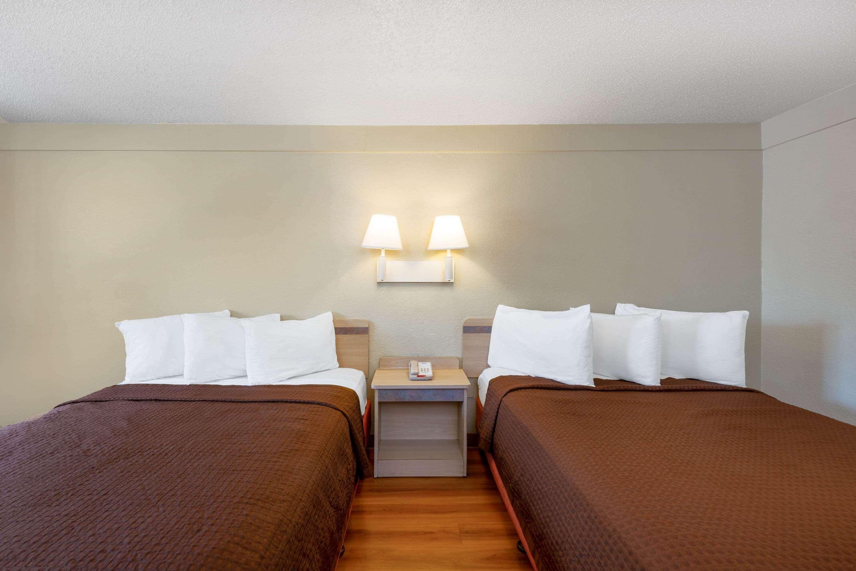 Travelodge By Wyndham Essington / Philadelphia Airport Екстер'єр фото