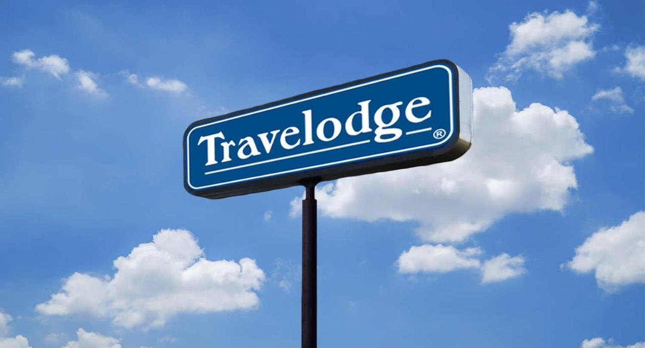 Travelodge By Wyndham Essington / Philadelphia Airport Екстер'єр фото